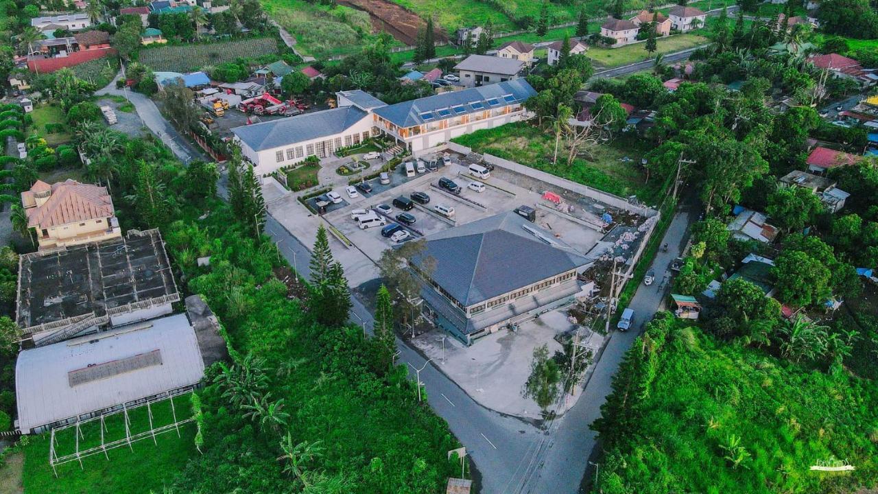 Casa La Silvinas Hotel & Event Resort Tagaytay City Esterno foto