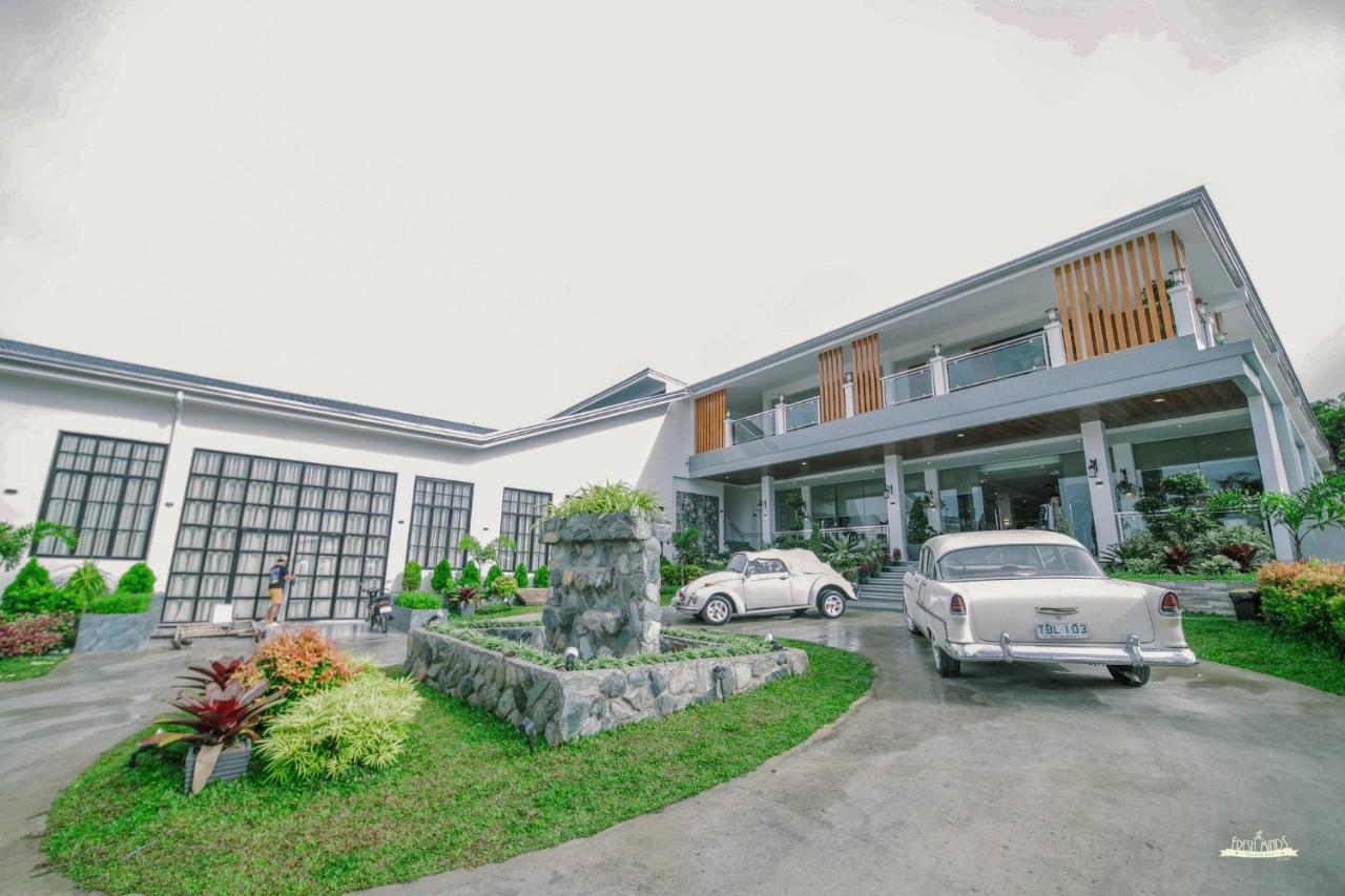 Casa La Silvinas Hotel & Event Resort Tagaytay City Esterno foto