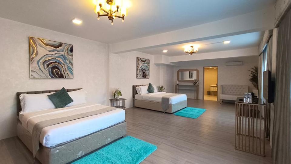 Casa La Silvinas Hotel & Event Resort Tagaytay City Esterno foto