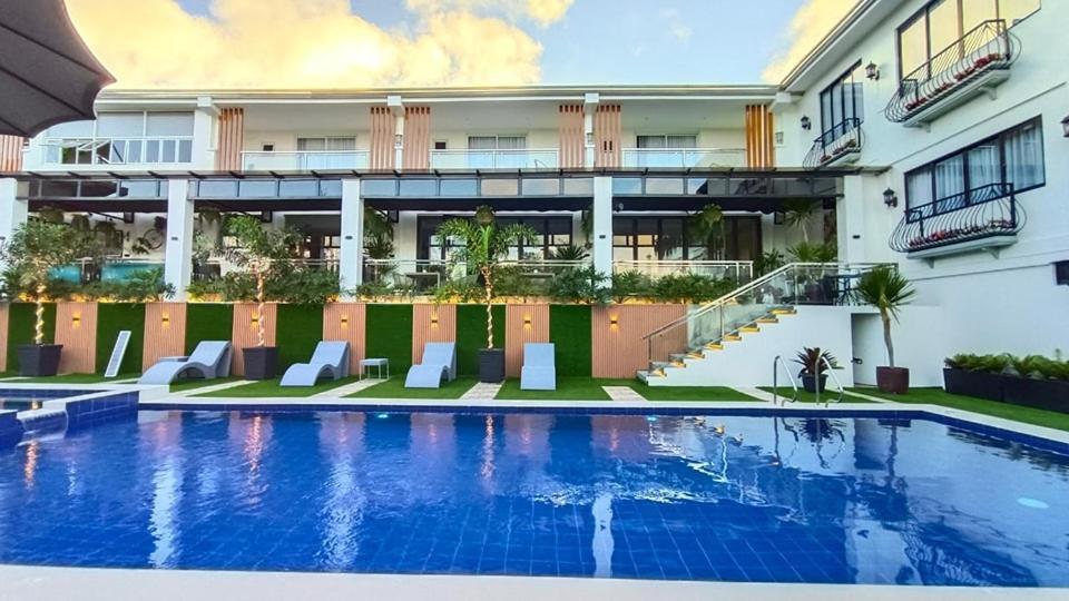 Casa La Silvinas Hotel & Event Resort Tagaytay City Esterno foto